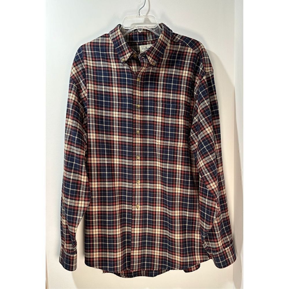 L.L. Bean men’s brown blue flannel button up shirt size XL regular #32-0809